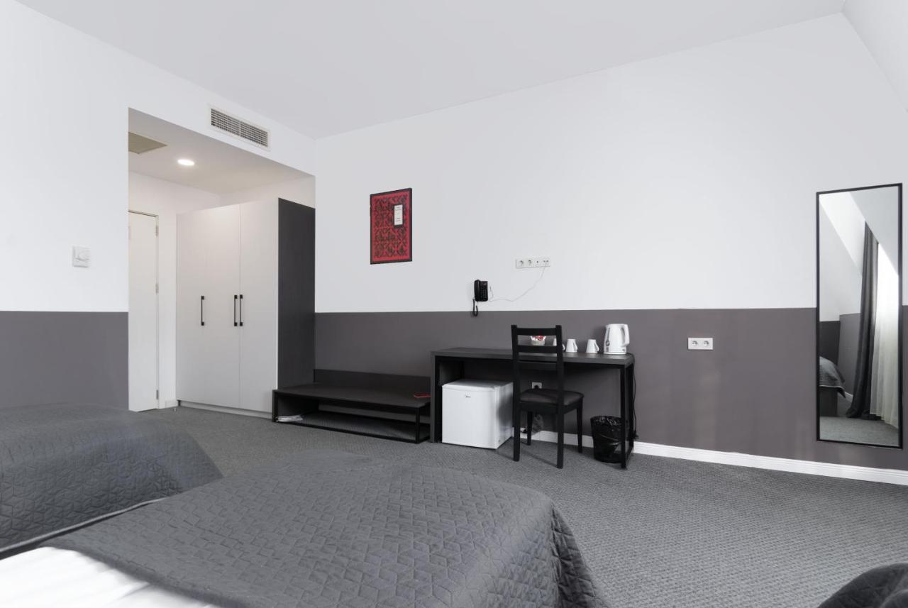 Elesa Hotel 3*